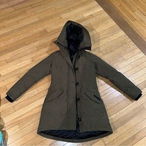 Canada Goose Parka Size Small